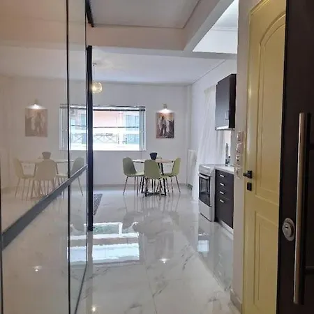 Carlito's 2 Next To Metro Station Apartment Athens